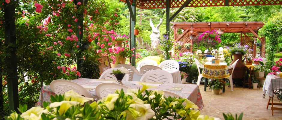 ガーデン喫茶風景